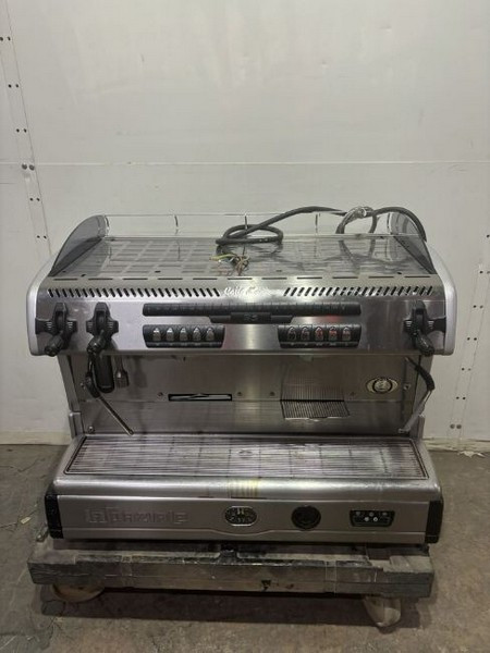 JPS Chartered Surveyors - Commercial Catering & Furniture Auction | Electrolux Skyline Premium S Combi Oven, Pass Through Dishwashers, Bar Furniture, Multi Kids Dining Table - Auction Image 5